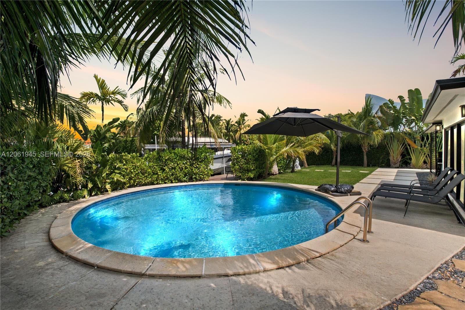 12906 Cherry Rd, North Miami, FL 33181 photo 3