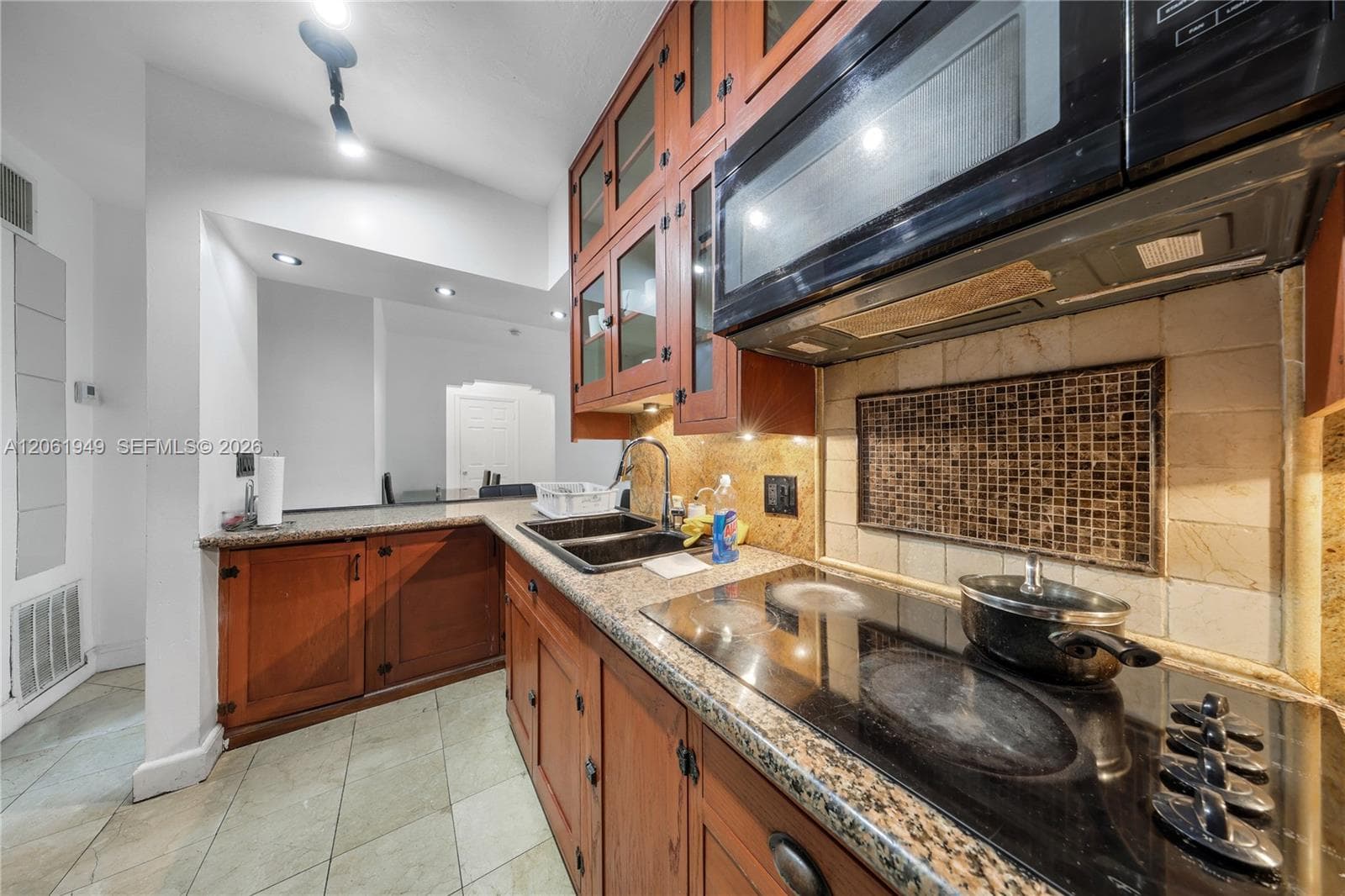 1289 Marseille Dr # 45, Miami Beach, FL 33141 photo 4