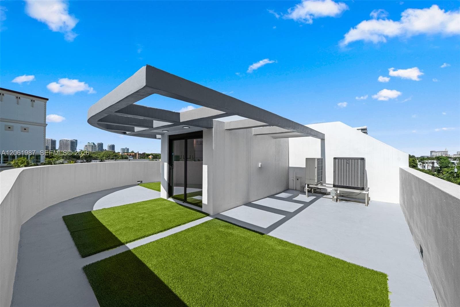 2688 SW 25th Ave, Miami, FL 33133 photo 3
