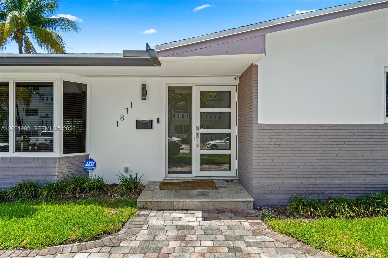 1871 NE 186th St, North Miami Beach, FL 33179 photo 5