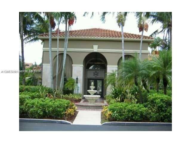 18342 NW 68th Ave # D, Hialeah, FL 33015 photo 5