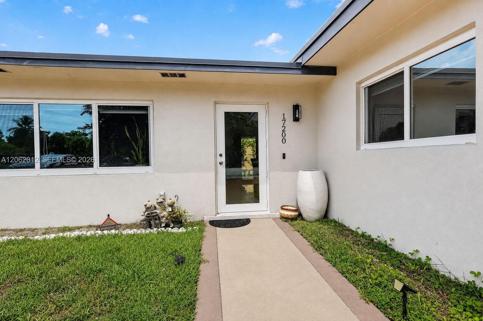 17200 NE 15th Ave, North Miami Beach, FL 33162 photo 5