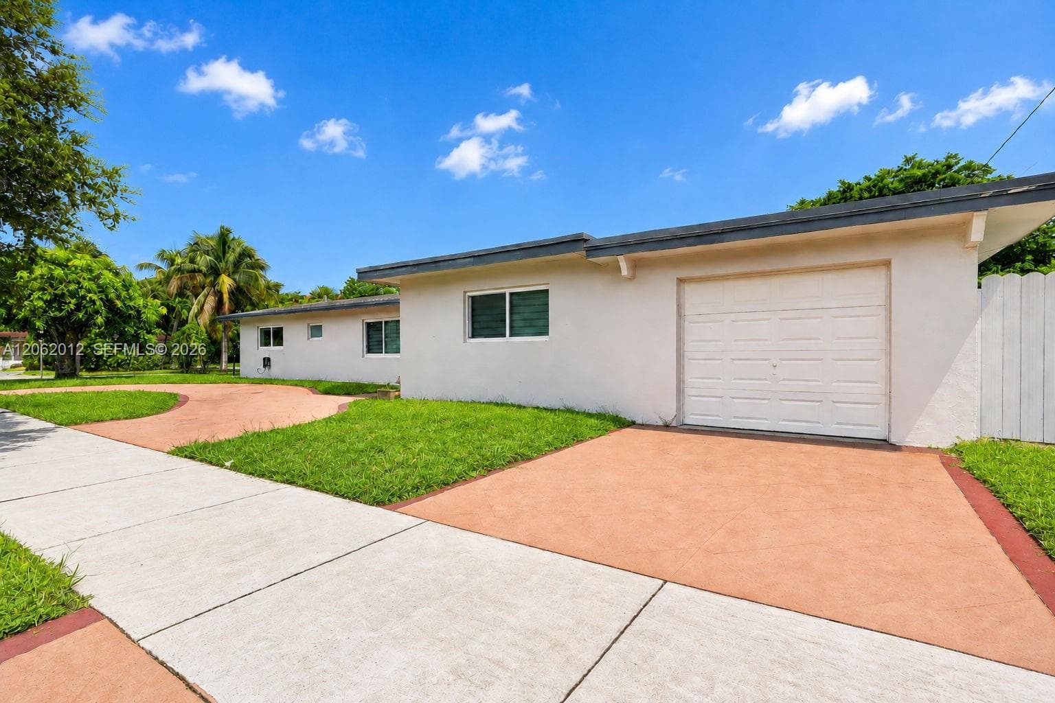17200 NE 15th Ave, North Miami Beach, FL 33162 photo 4