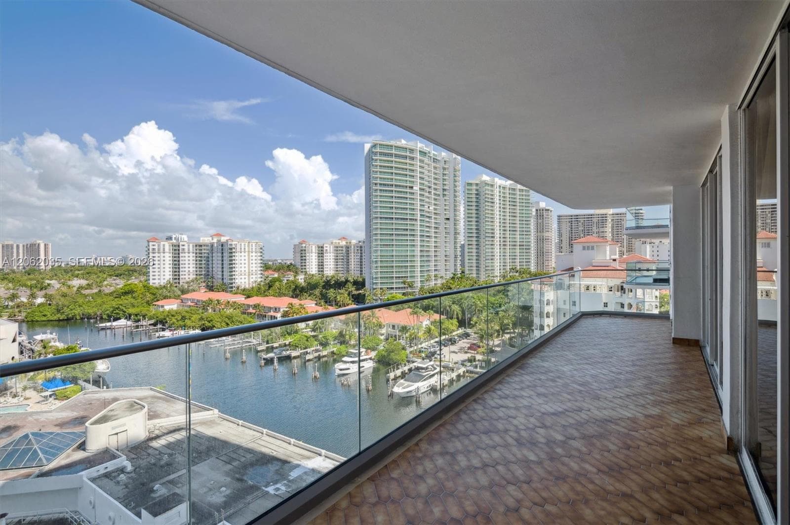 19707 Turnberry Way # 12L, Aventura, FL 33180 photo 3