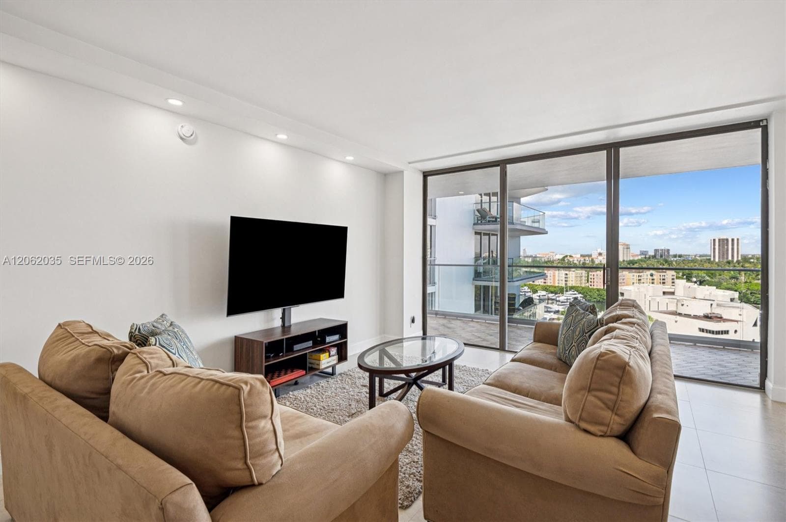 19707 Turnberry Way # 12L, Aventura, FL 33180 photo 5