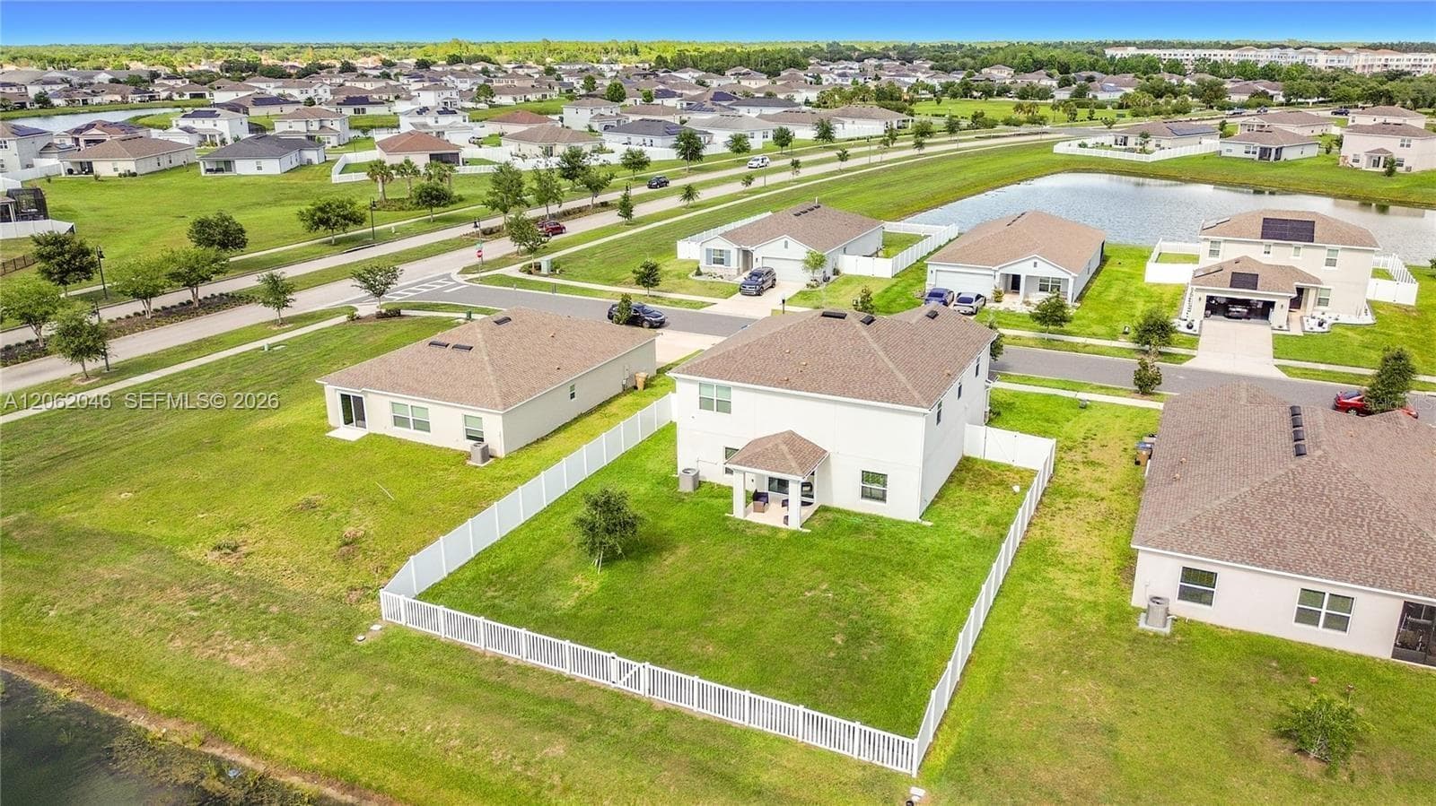 246 ZIRCON ROAD, Kissimmee, FL 34758 photo 3