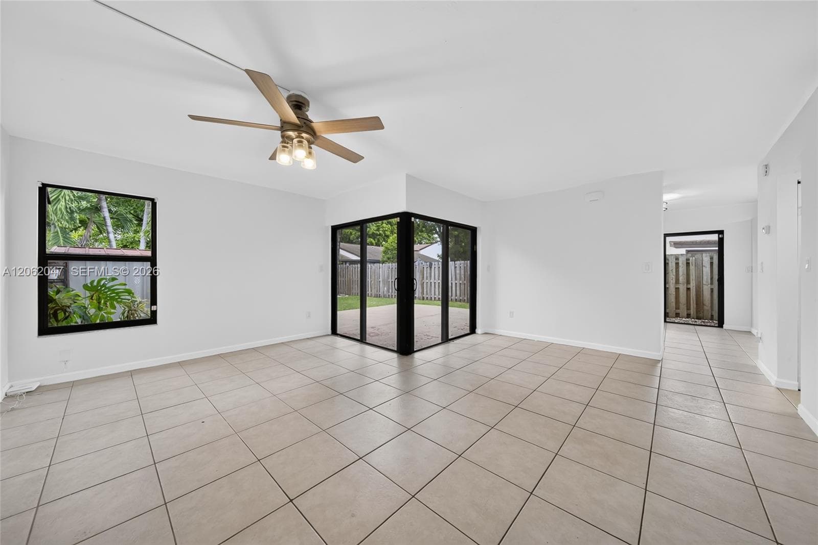 6834 SW 127th Pl, Miami, FL 33183 photo 3