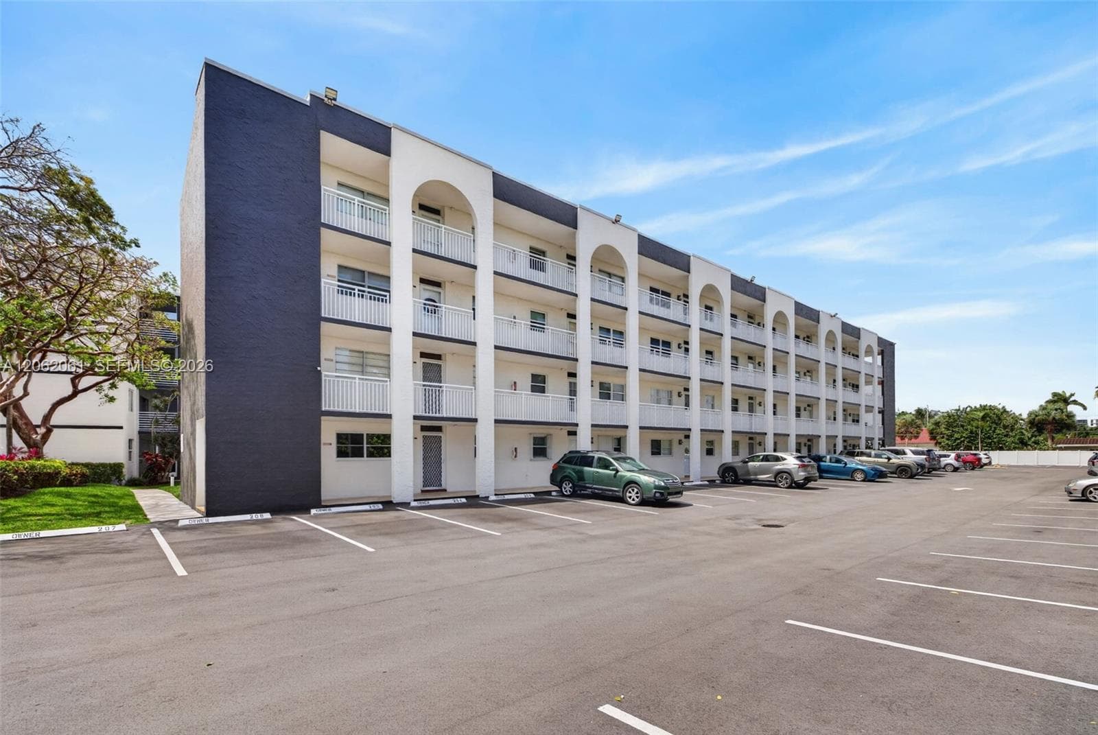 1541 S Ocean Blvd # 204, Lauderdale By The Sea, FL 33062 photo 3