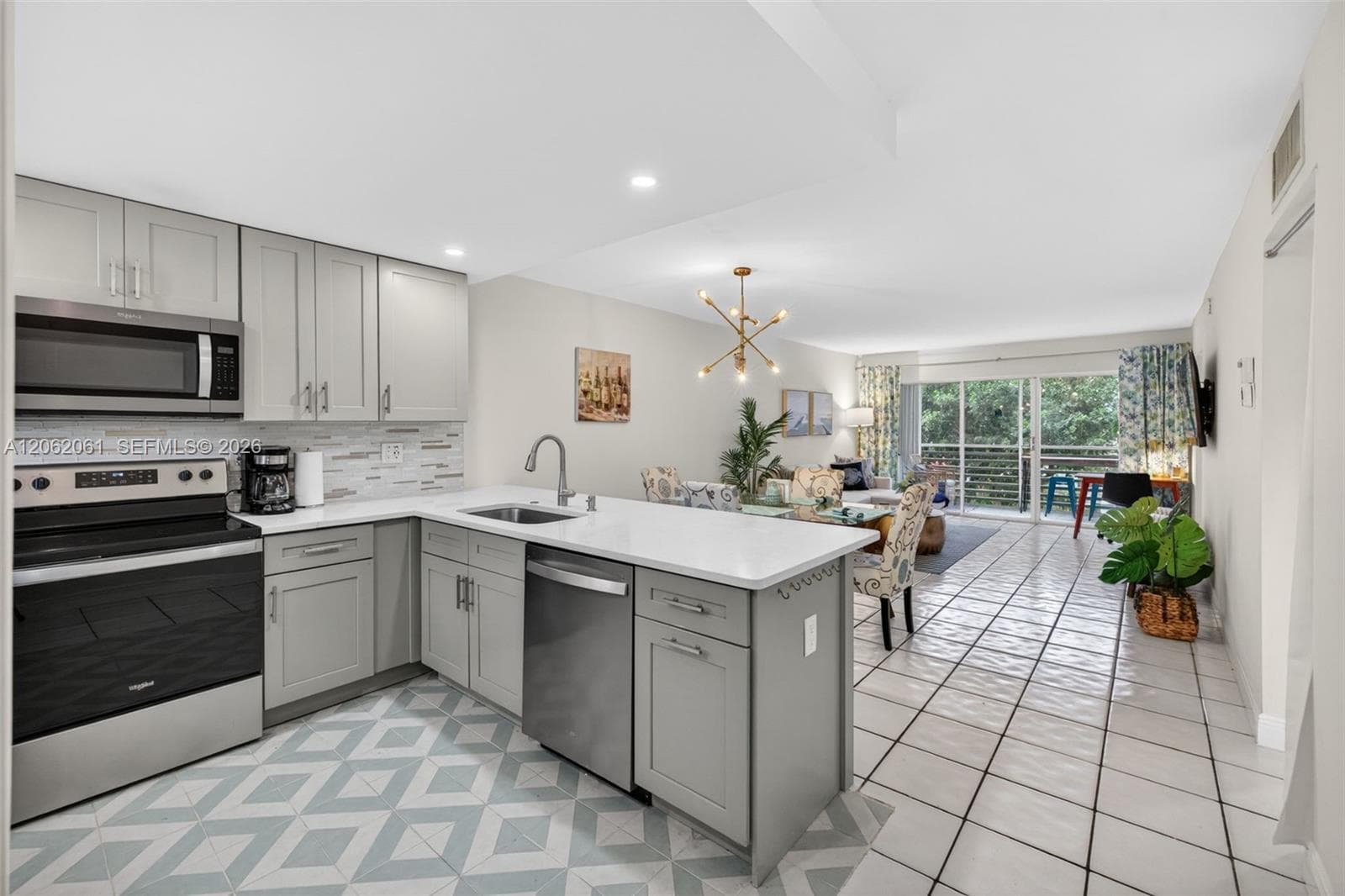 1541 S Ocean Blvd # 204, Lauderdale By The Sea, FL 33062 photo 4