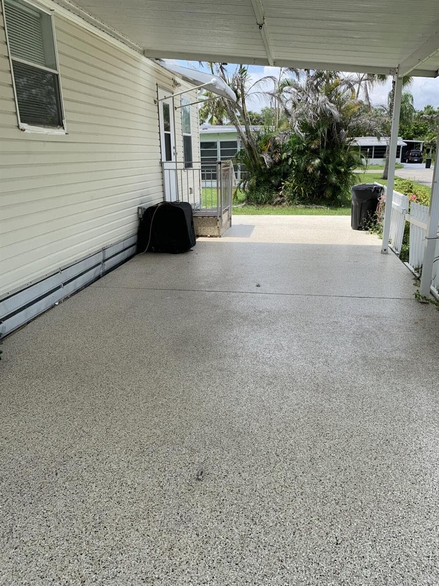 28 SE Flamenco Way, Port St. Lucie, FL 34952 photo 5