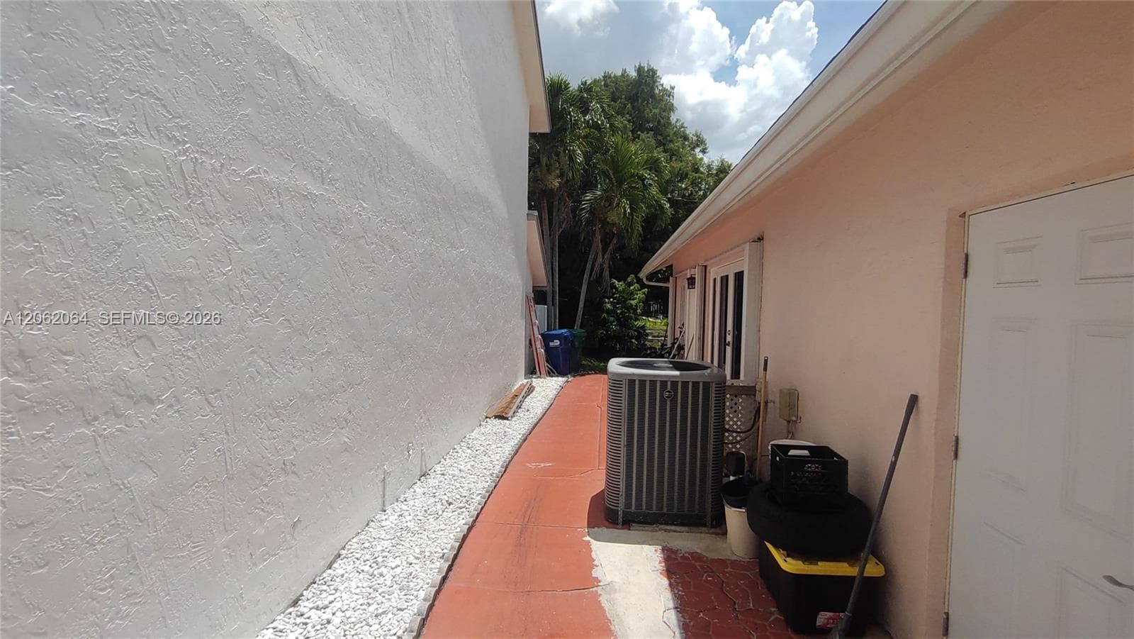 19081 NW 77th Ct # 1, Hialeah, FL 33015 photo 2