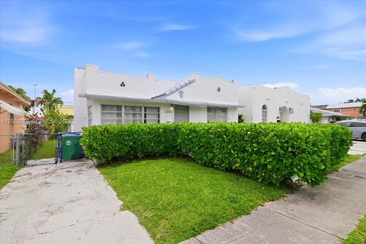 3645 SW 25th Ter, Miami, FL 33133 photo 3
