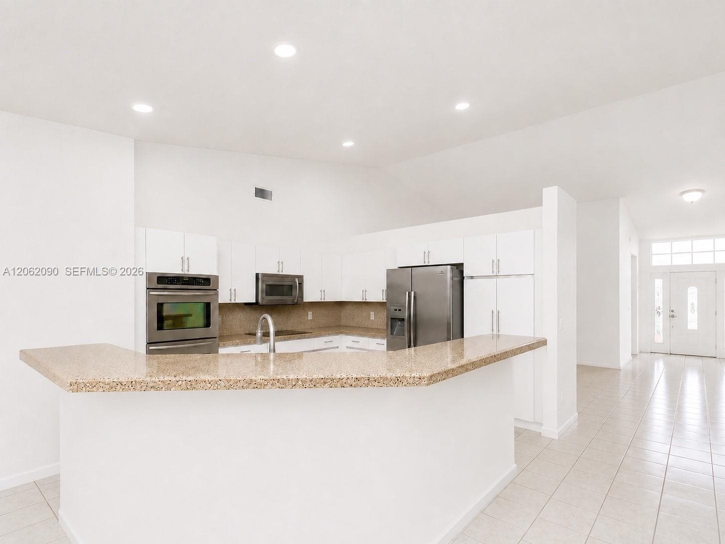19334 NW 12th St, Pembroke Pines, FL 33029 photo 5