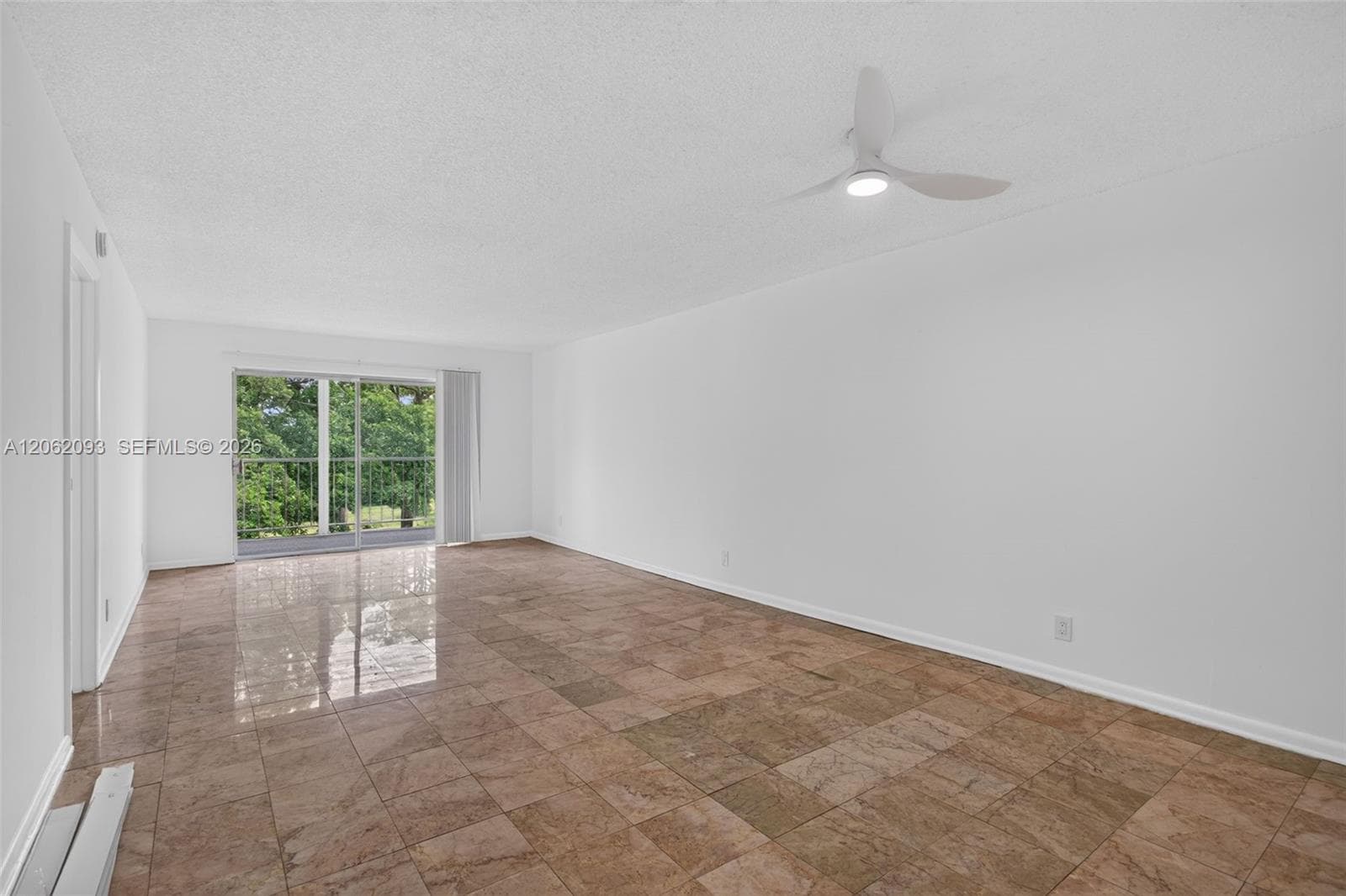 6080 NW 44th St # 410, Lauderhill, FL 33319 photo 2