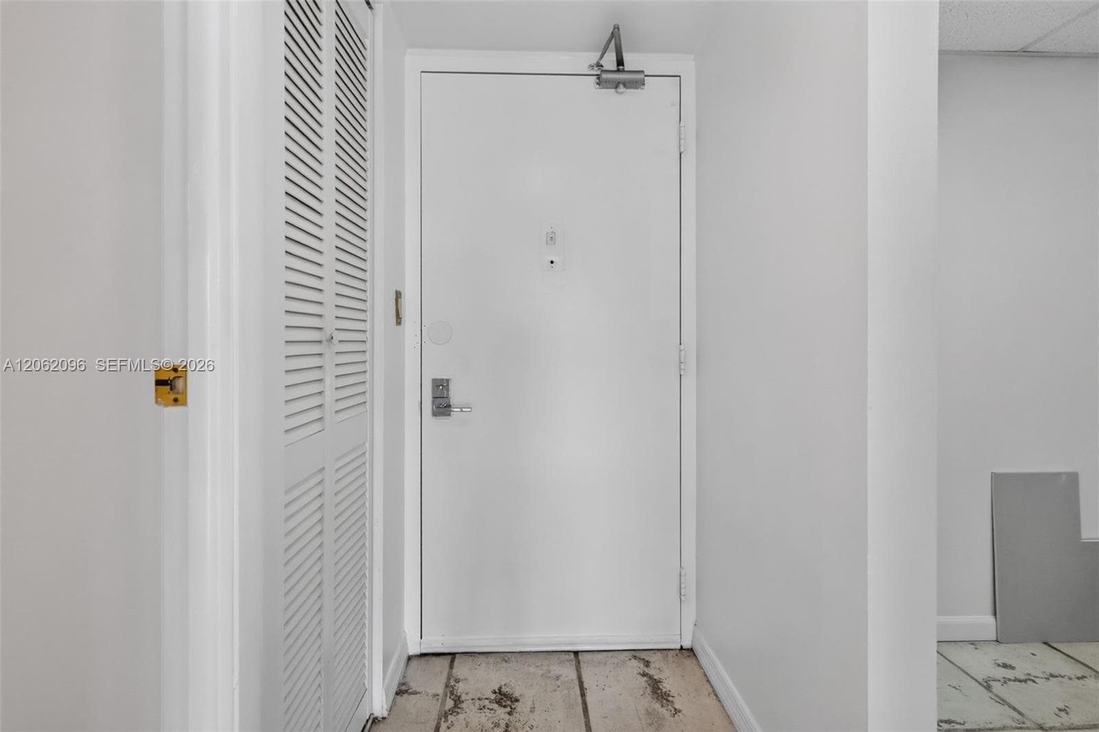 20335 W Country Club Dr # 107, Aventura, FL 33180 photo 3