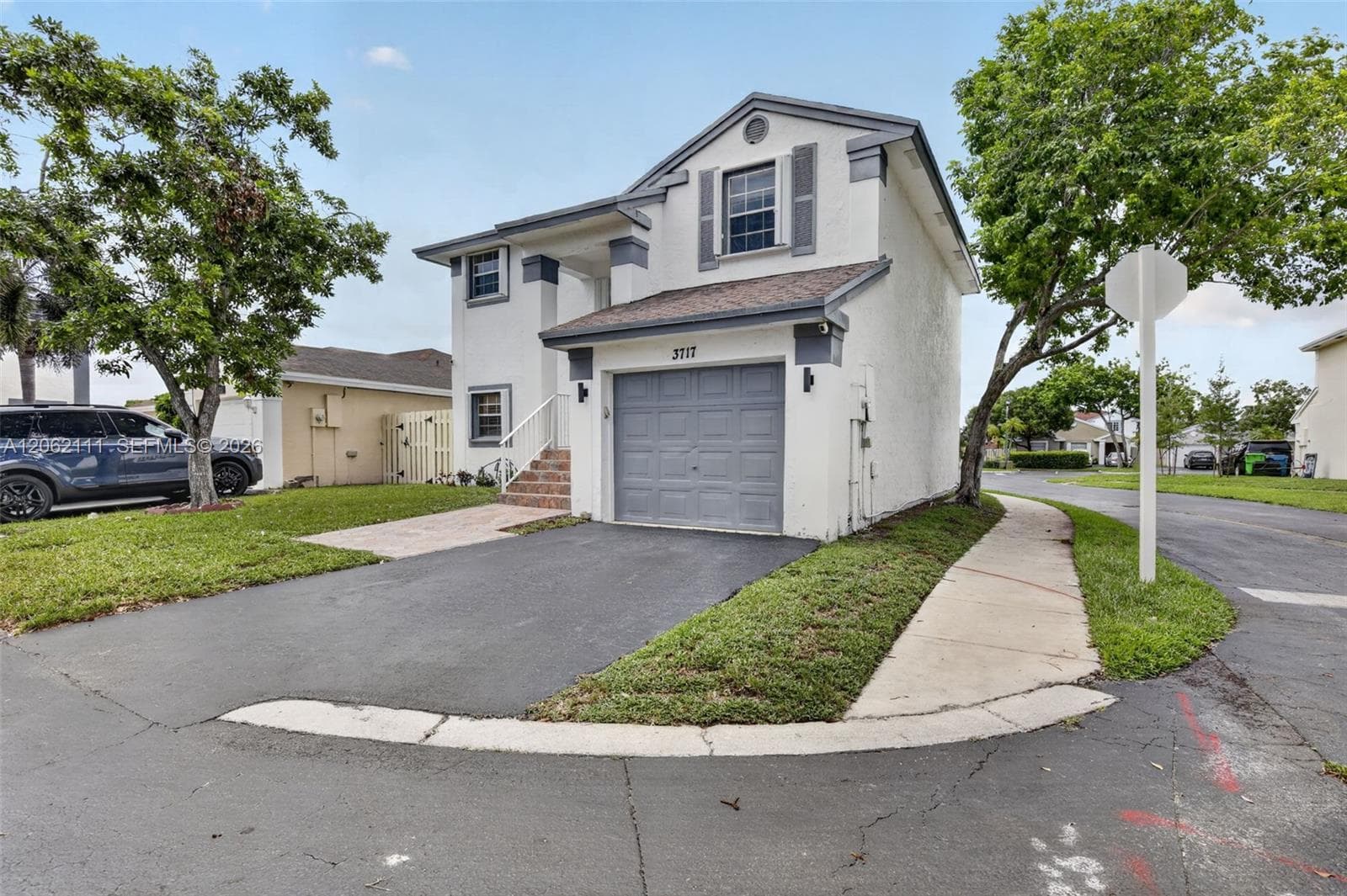 3717 NW 107th Way, Sunrise, FL 33351 photo 2