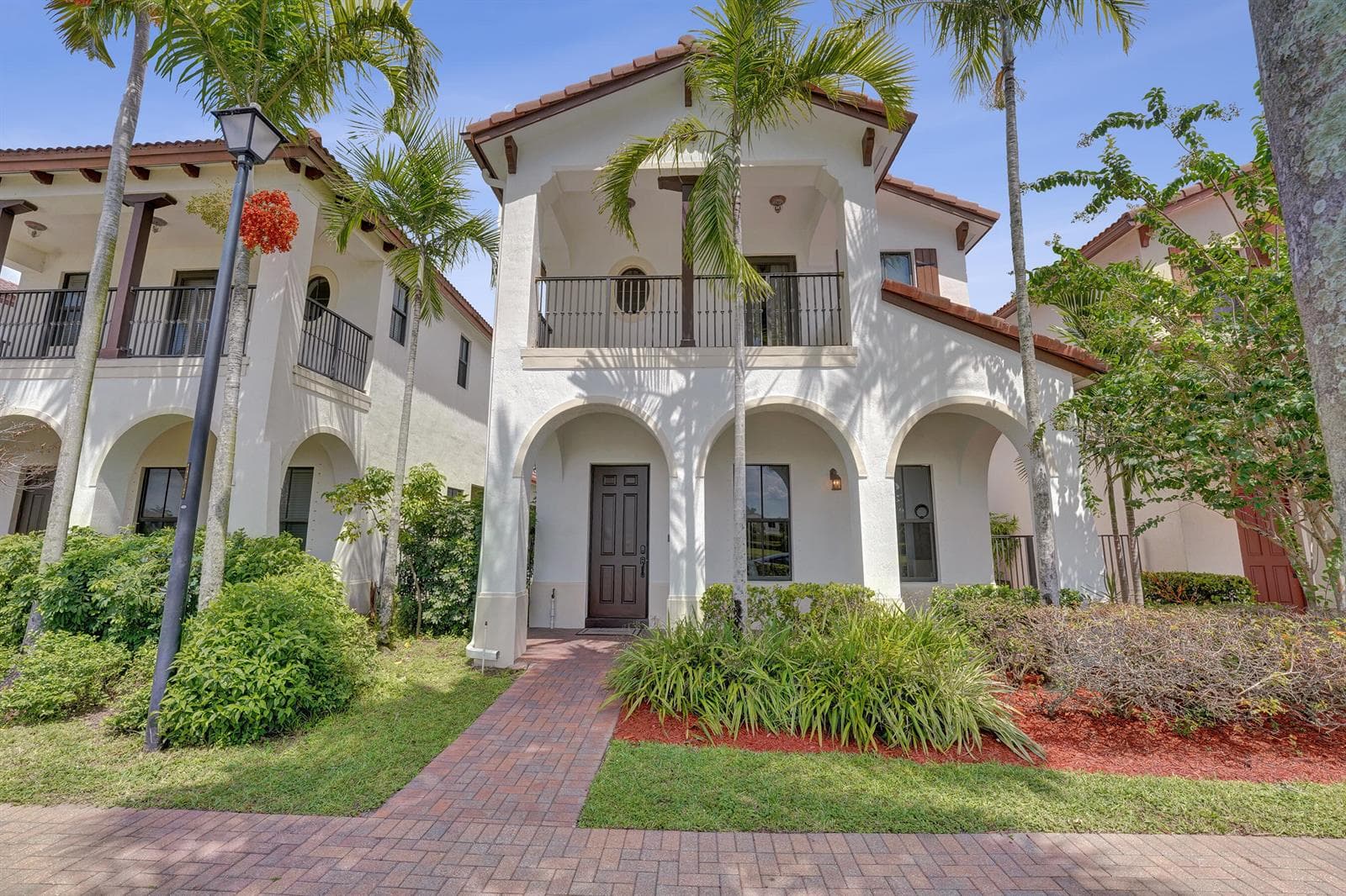 3760 NW 84TH Way, Cooper City, FL 33024 photo 2