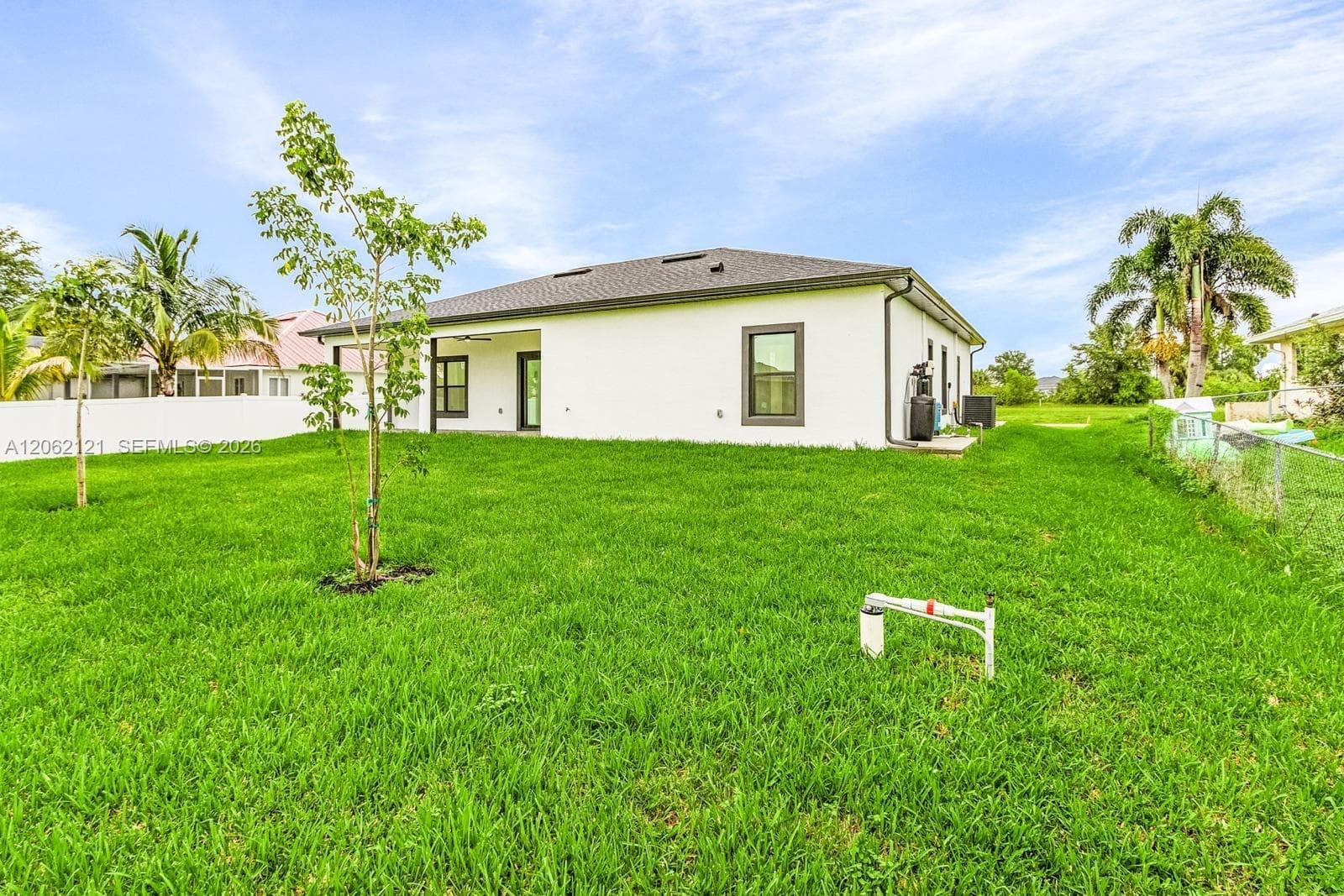 1630 NE 17th Terrace, Other City - In The State Of Florida, FL 33909 photo 4