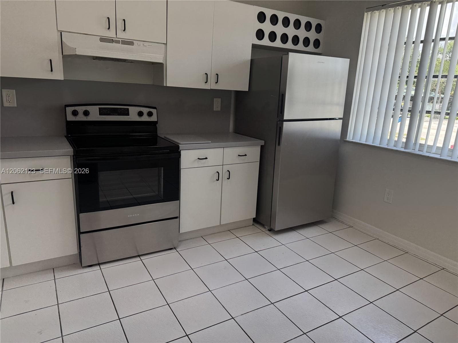 11810 NE 19th Dr # 5, North Miami, FL 33181 photo 5