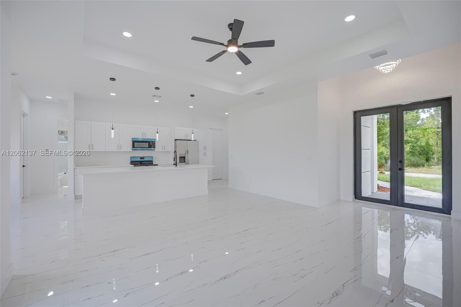466 LACONIC AVE, Lehigh Acres, FL 33974 photo 3