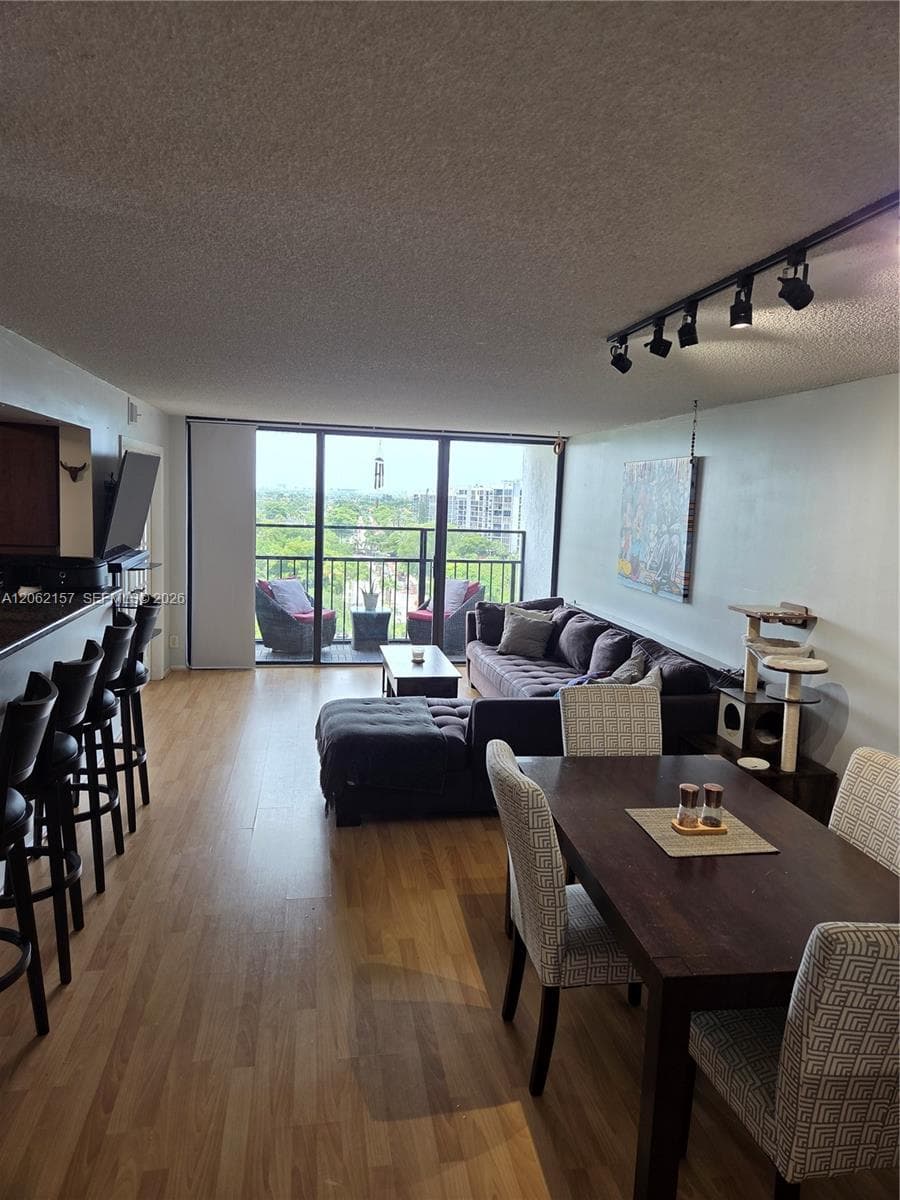 200 Leslie Dr # 1029, Hallandale Beach, FL 33009 photo 2