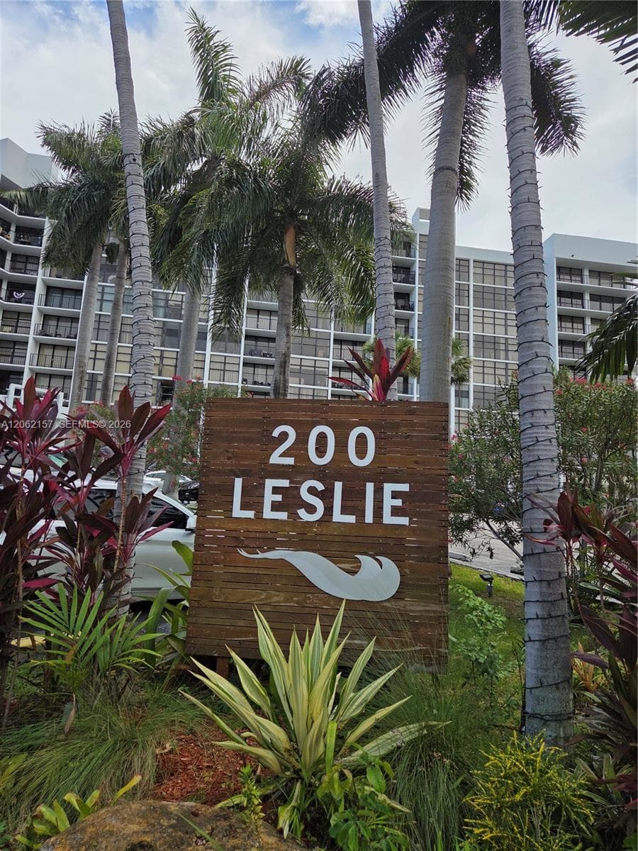200 Leslie Dr # 1029, Hallandale Beach, FL 33009