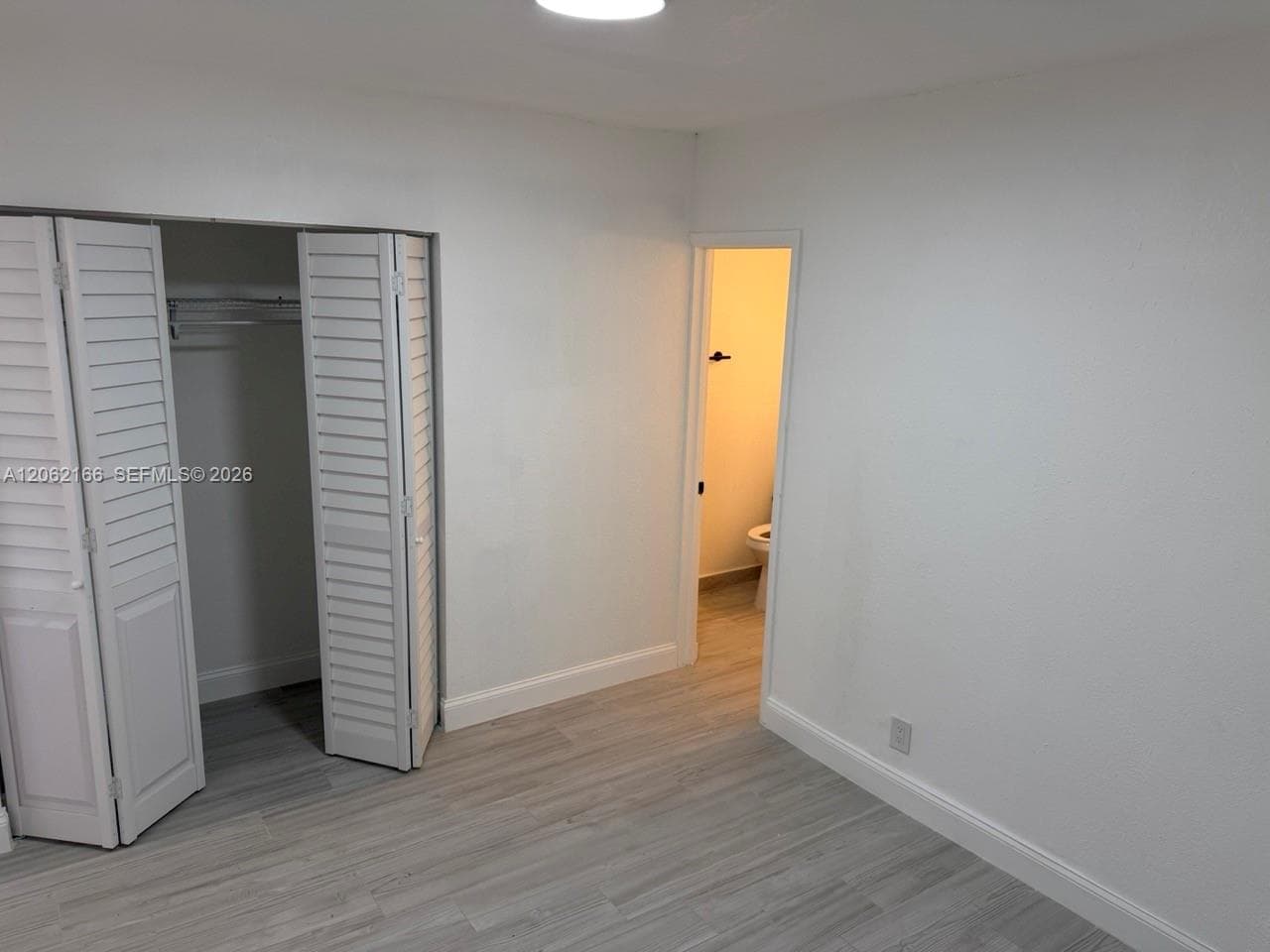 7842 NW 5th Ave # FRONT, Miami, FL 33150 photo 2