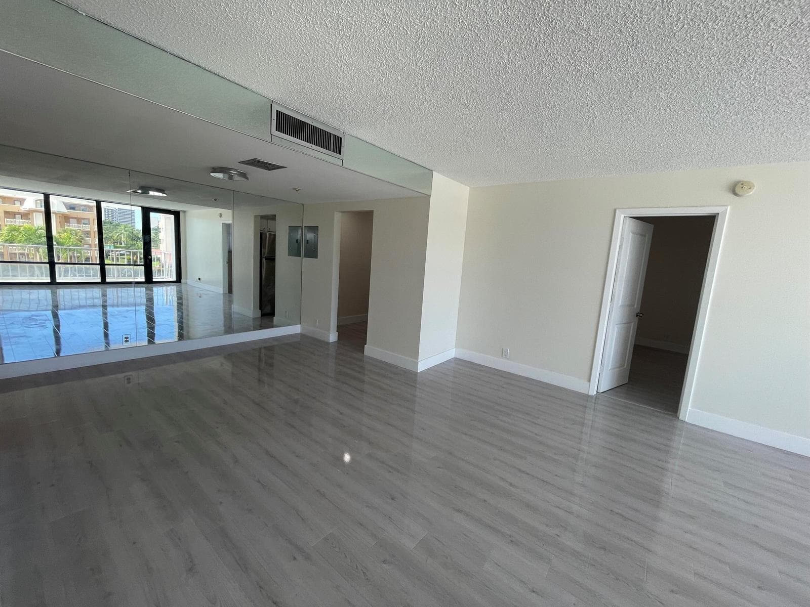 336 Golfview Road # 309, North Palm Beach, FL 33408 photo 4