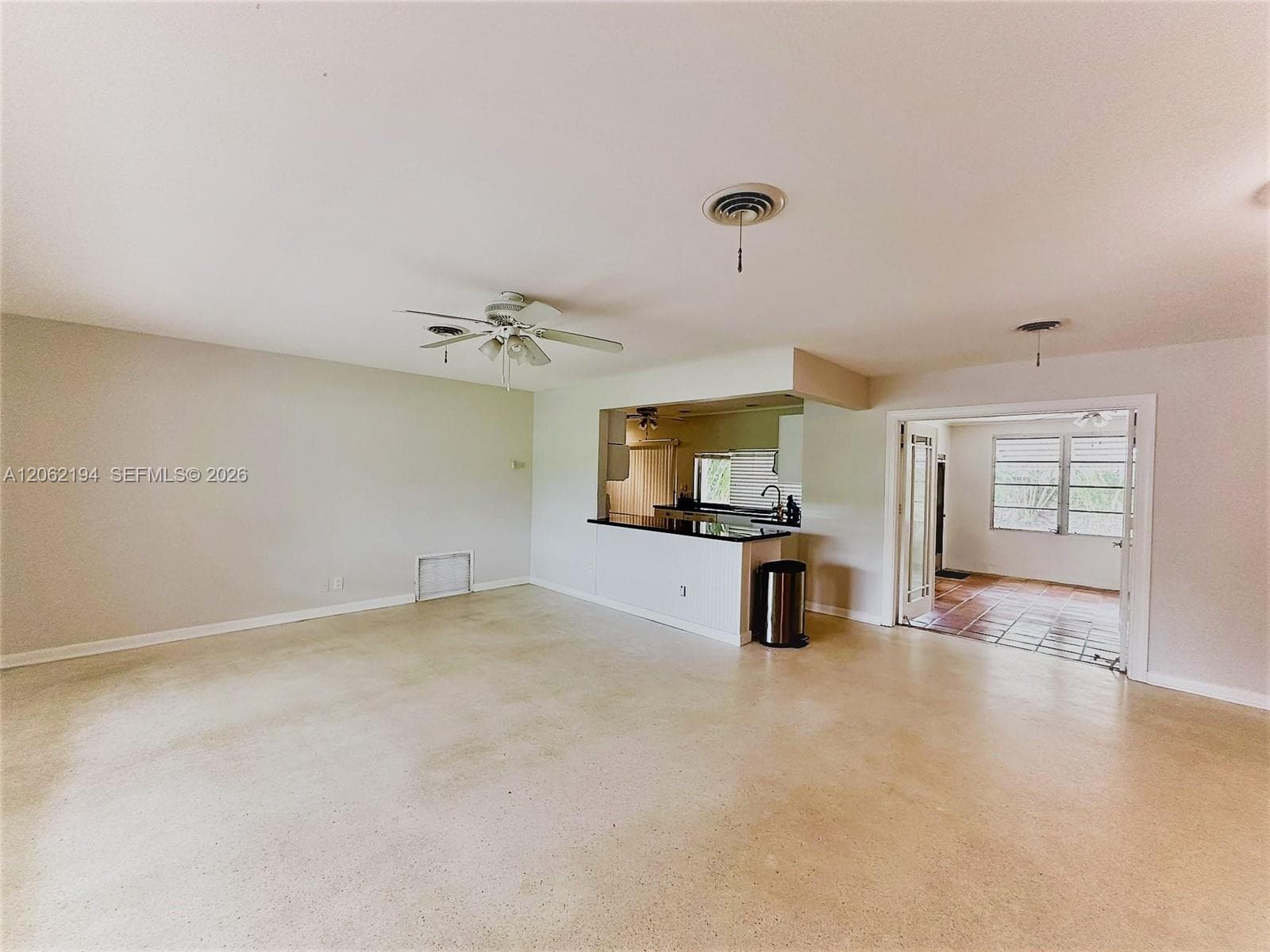 810 NW 8th Ave, Dania Beach, FL 33004 photo 3