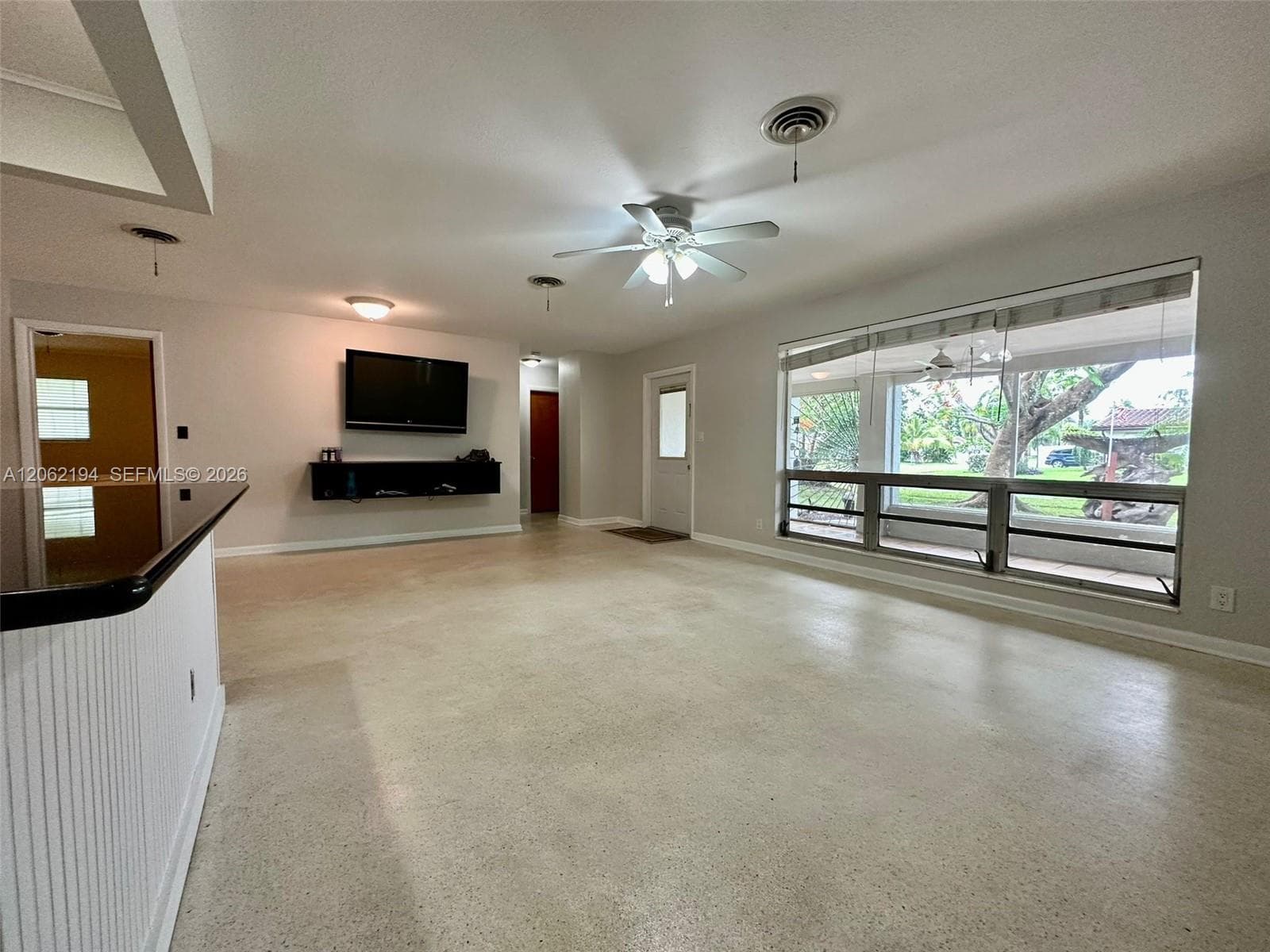 810 NW 8th Ave, Dania Beach, FL 33004 photo 5