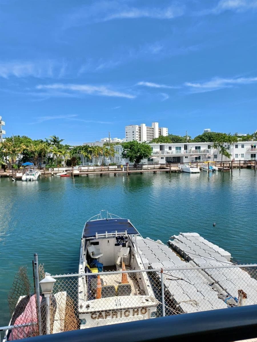 8001 N CRESPI Boulevard # 2C, Miami Beach, FL 33141 photo 5