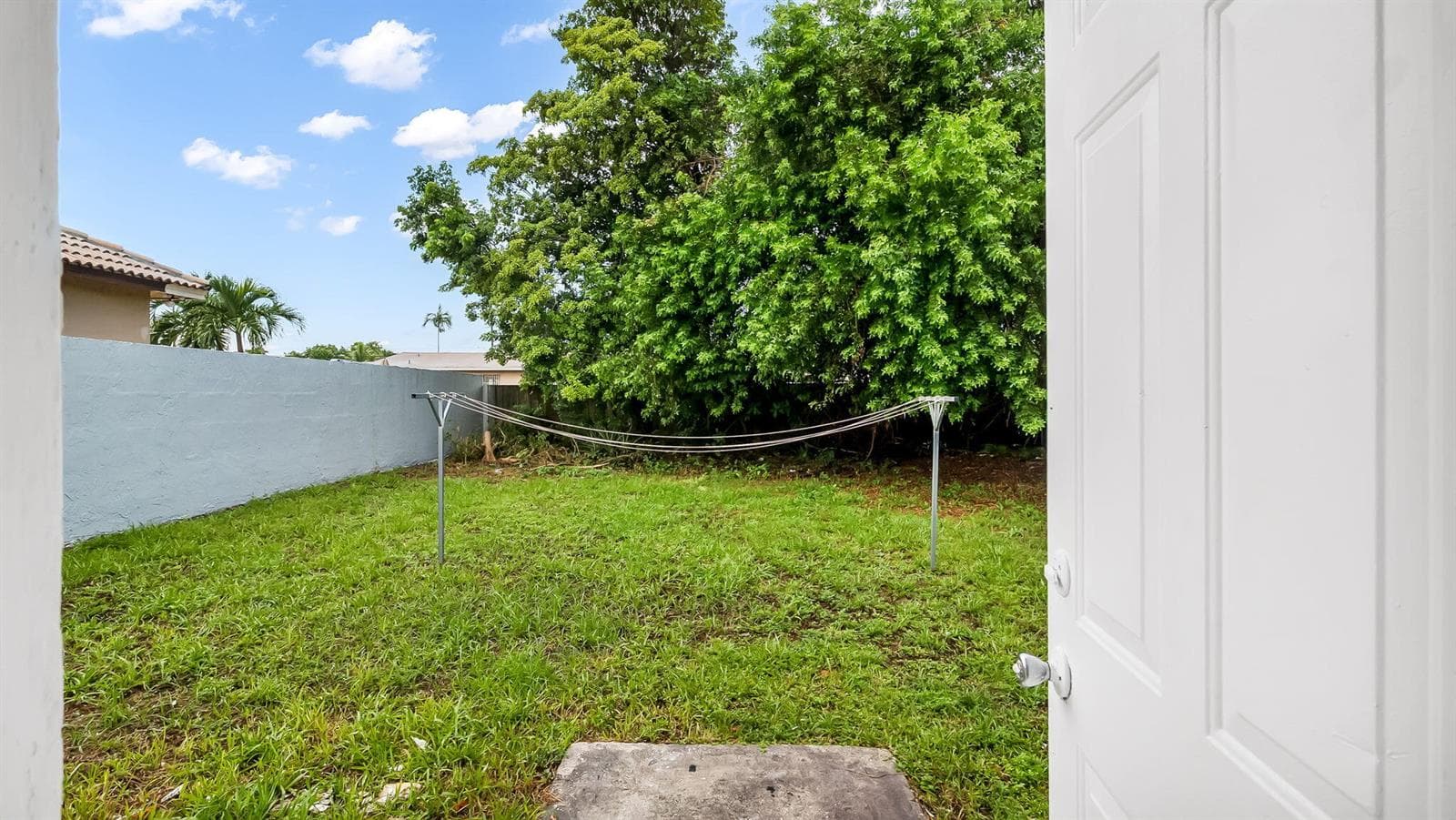 5015 SW 25TH Street, West Park, FL 33023 photo 4