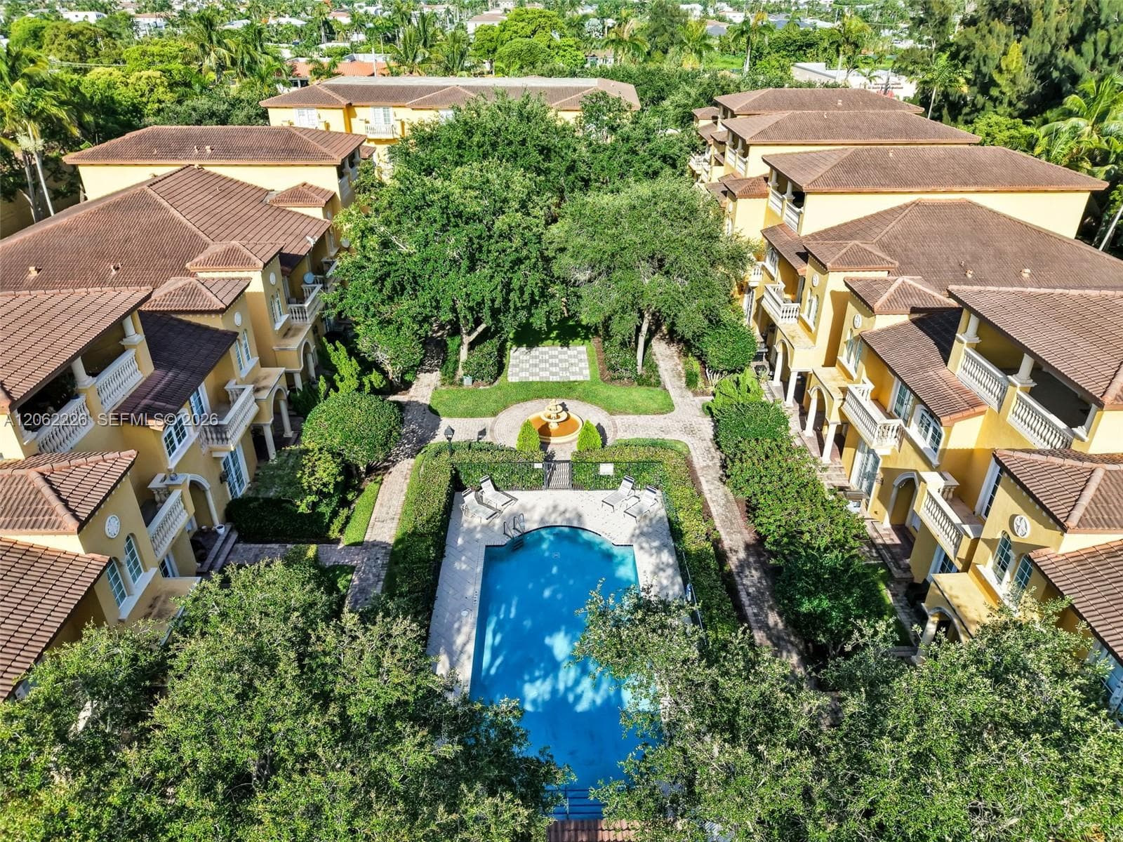 425 NE 69th Cir, Boca Raton, FL 33487 photo 3
