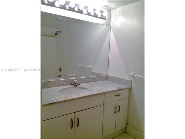 1200 Brickell Bay DR # 3110, Miami, FL 33131 photo 3