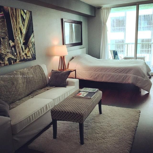 1200 Brickell Bay DR # 3110, Miami, FL 33131