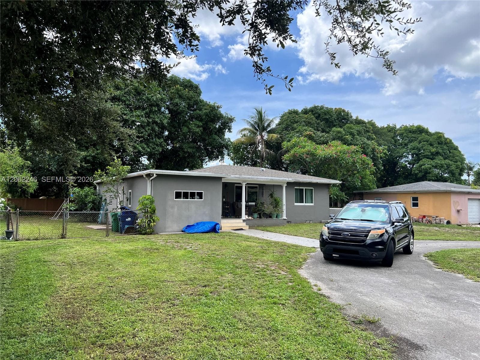 13301 NW Miami Ct, Miami, FL 33168 photo 2