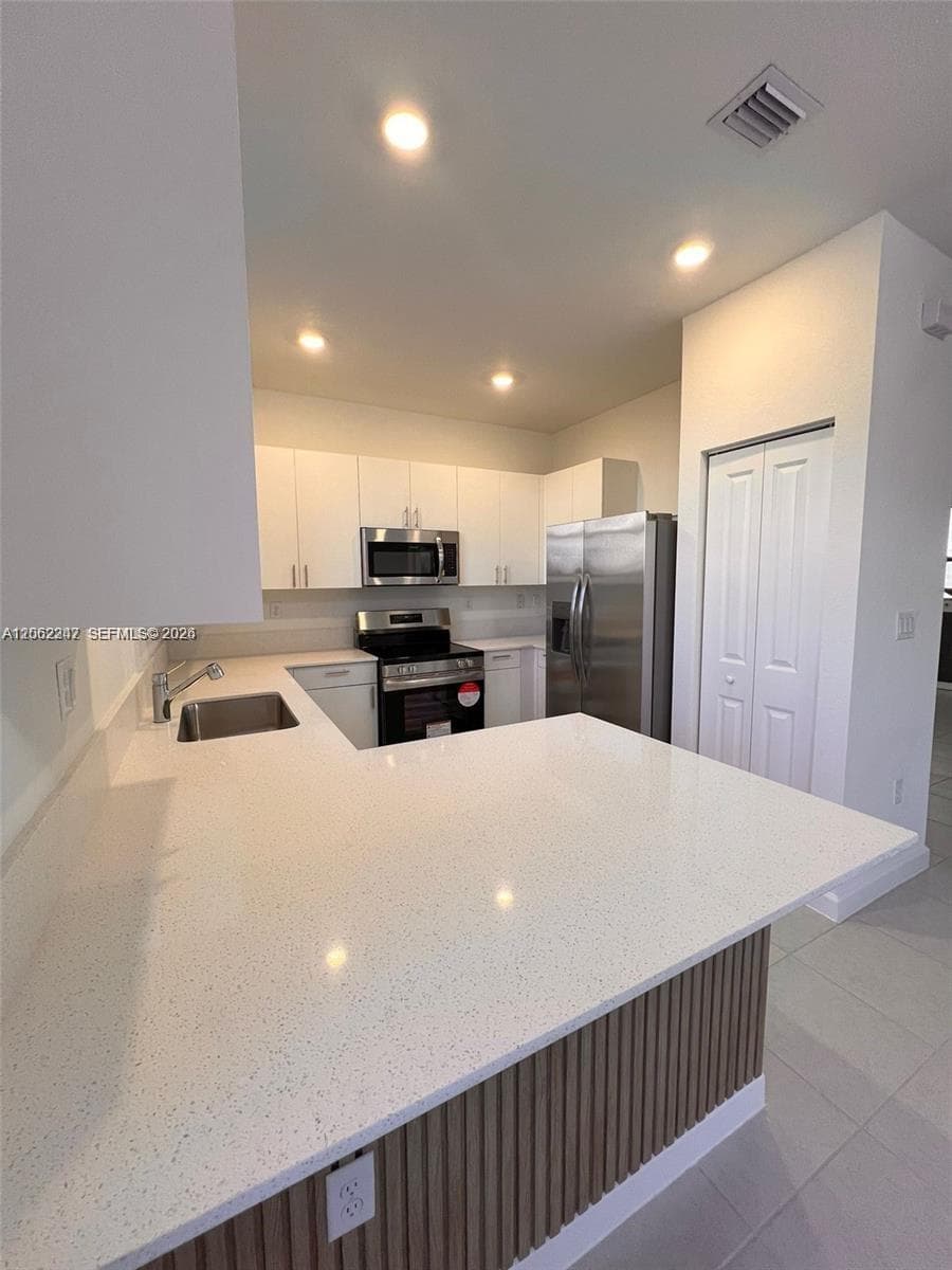 23055 SW 129th Ct, Miami, FL 33170 photo 2