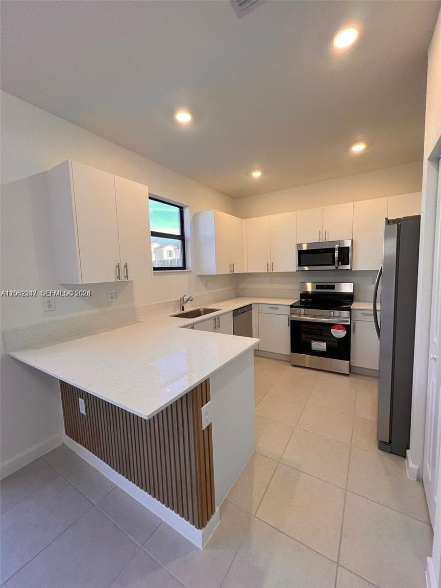 23055 SW 129th Ct, Miami, FL 33170 photo 3