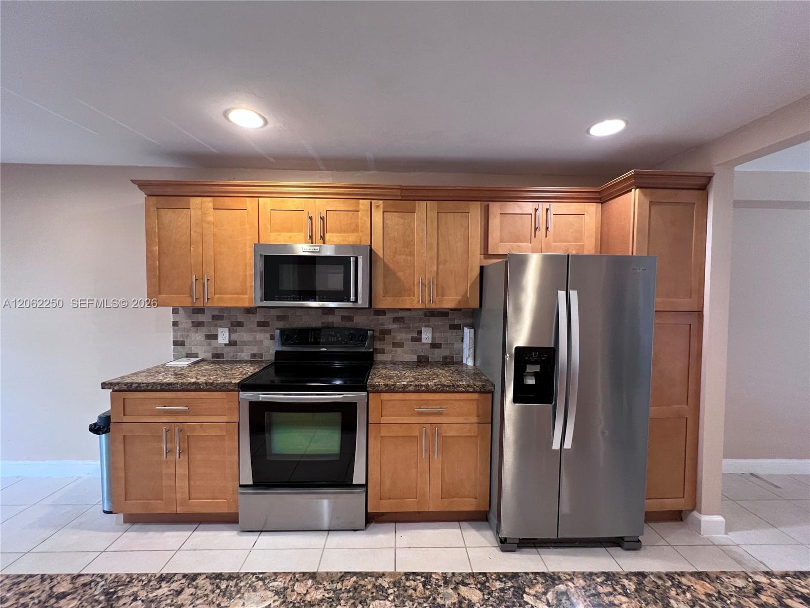 2750 N 34th Ave # 9D, Hollywood, FL 33021 photo 2