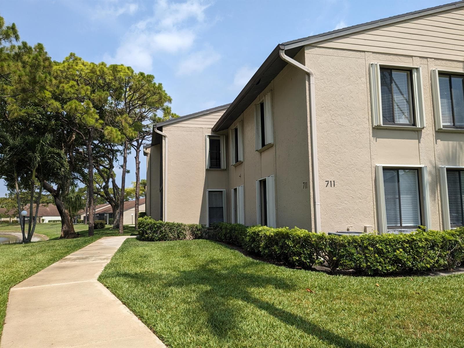 711 Sunny Pine Way # B1, FL 33415