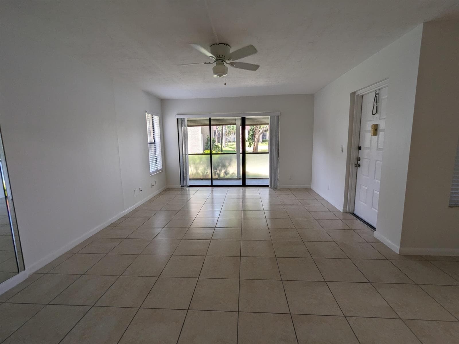 711 Sunny Pine Way # B1, FL 33415 photo 4