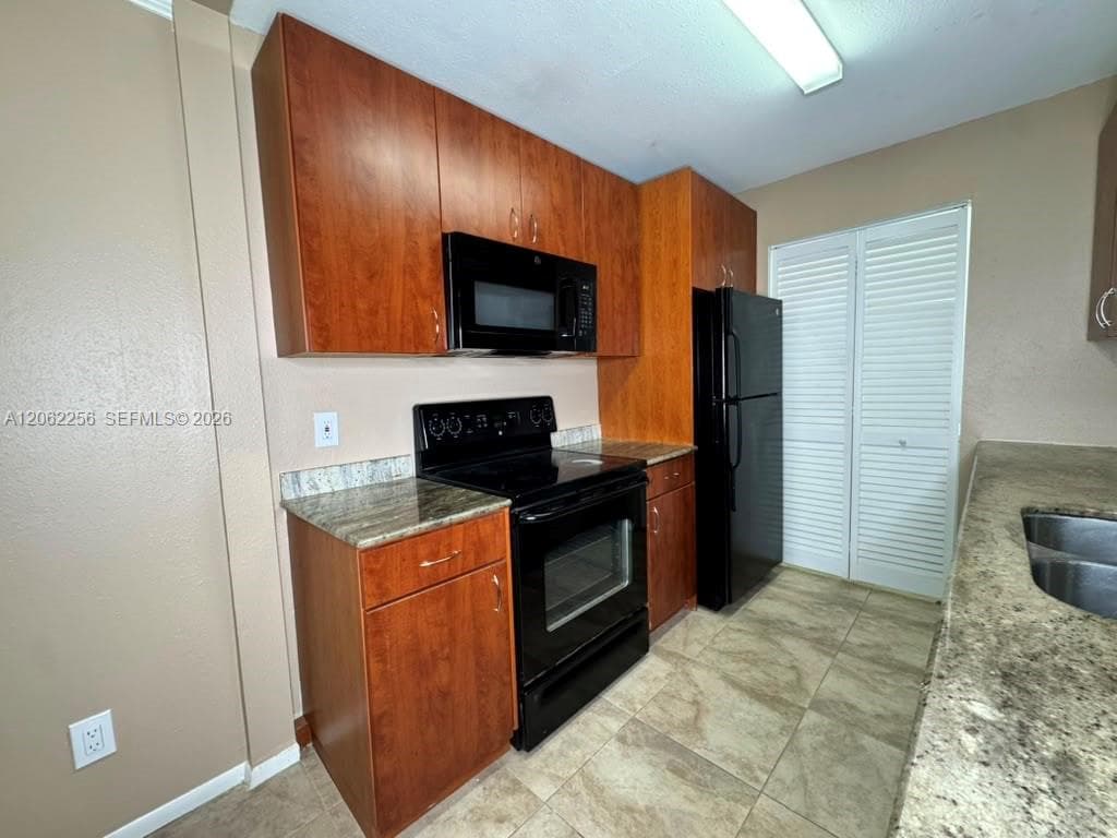 8749 NW 39th St # 8749, Sunrise, FL 33351 photo 5
