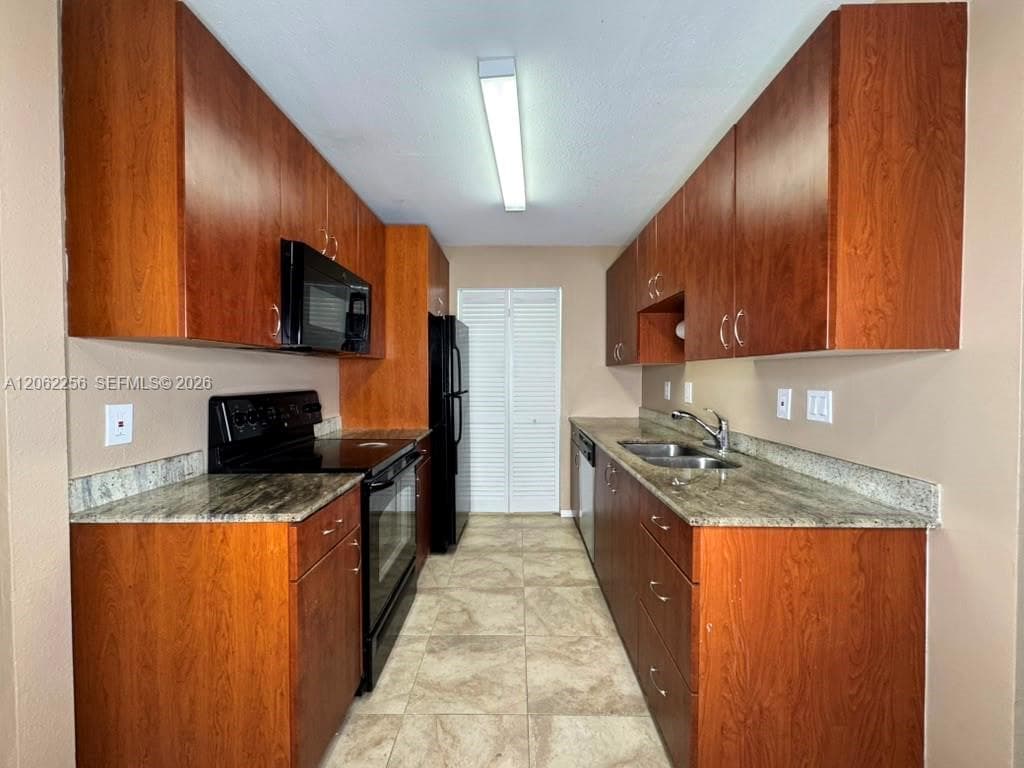 8749 NW 39th St # 8749, Sunrise, FL 33351 photo 4