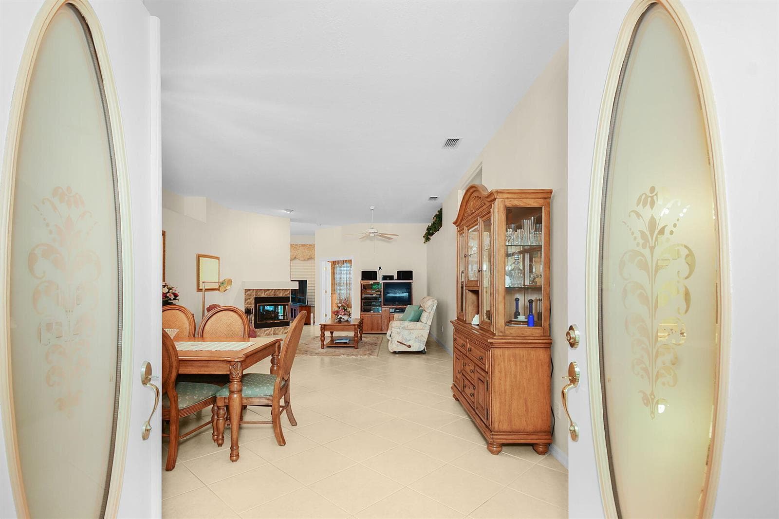 641 NW VENETTO Court, Port St. Lucie, FL 34986 photo 4