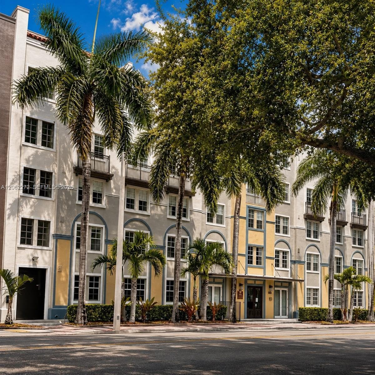 533 NE 3rd Ave # 320, Fort Lauderdale, FL 33301