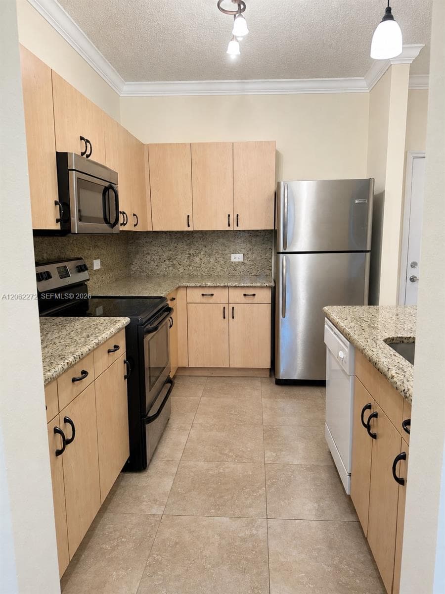 533 NE 3rd Ave # 320, Fort Lauderdale, FL 33301 photo 4