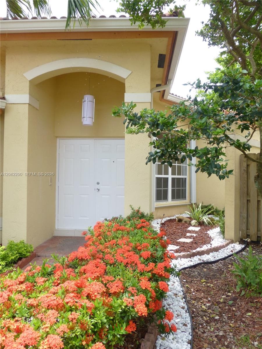 11236 NW 58th Ter, Doral, FL 33178