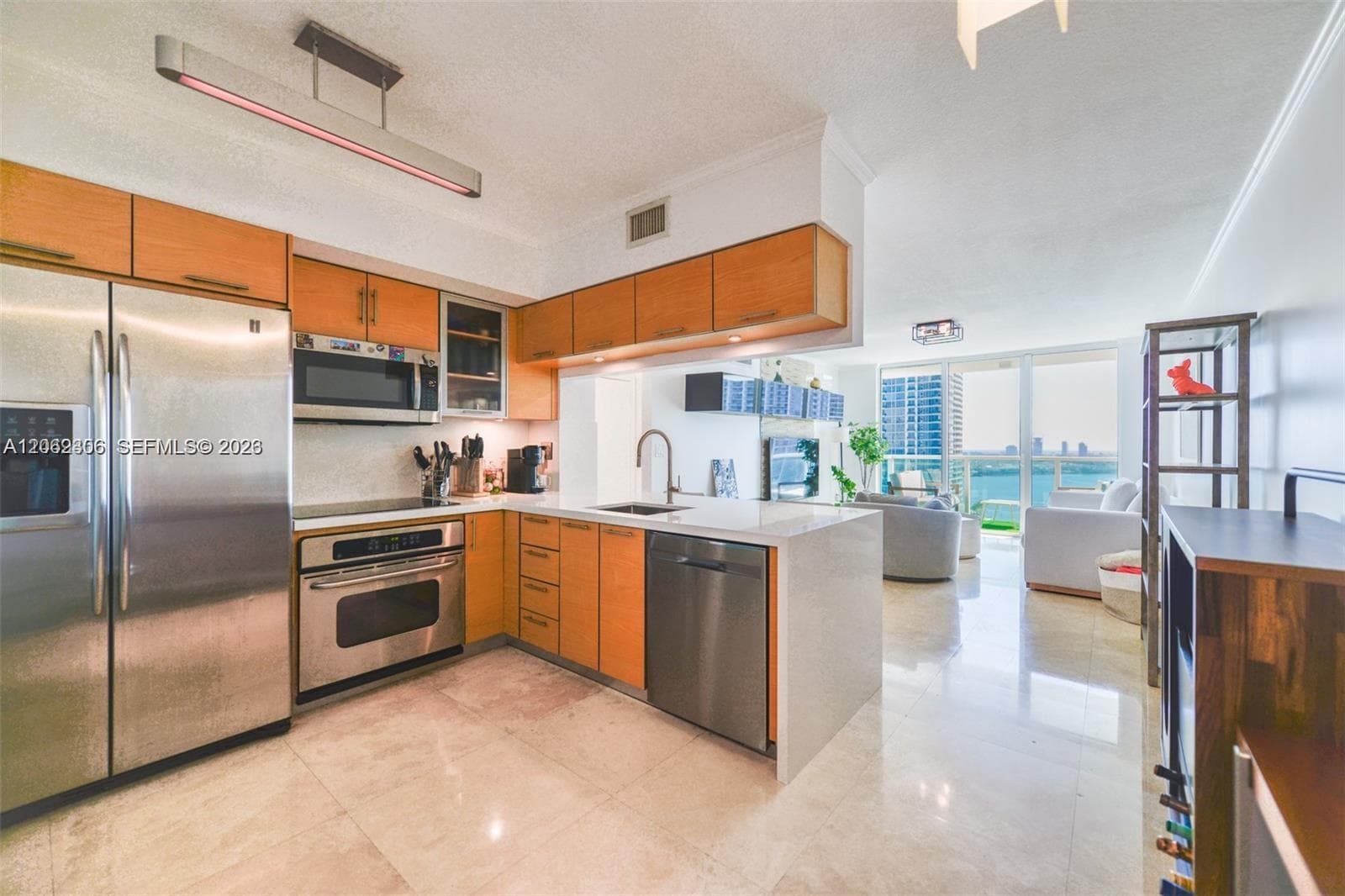 31 SE 5 # 3002, Miami, FL 33131 photo 3
