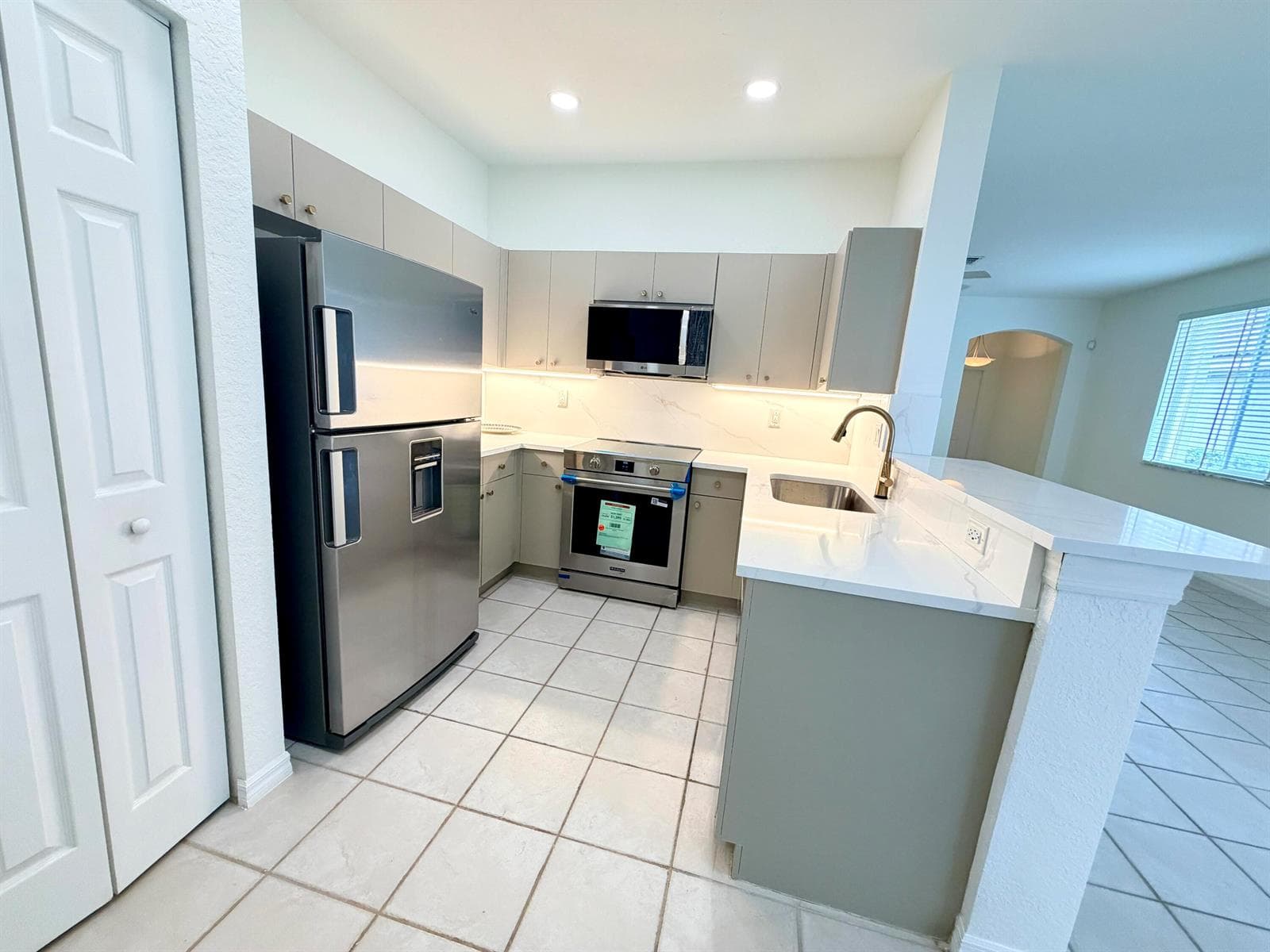 673 CONSERVATION Drive, Weston, FL 33327 photo 4
