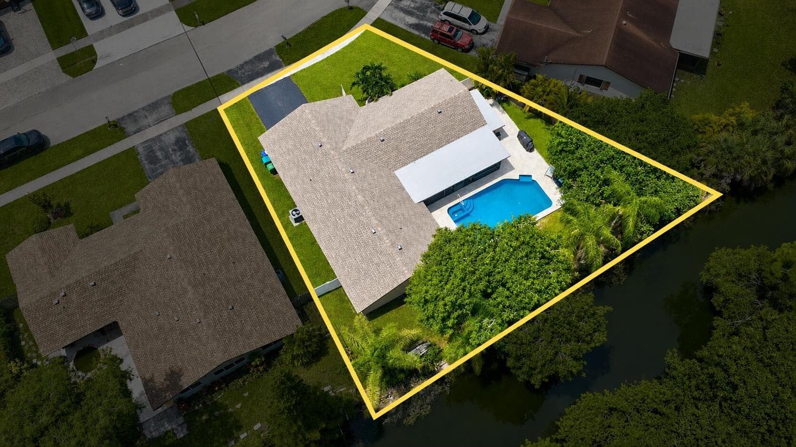 7041 NW 23RD Street, Margate, FL 33063 photo 2